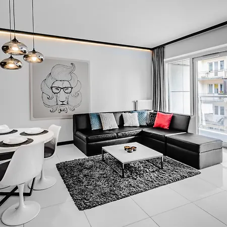 Apartamenty Homely Place Serce Poznania - Stary Rynek - Parking * Poznan