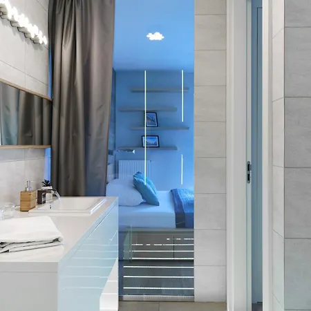 Apartment Maison 33 *