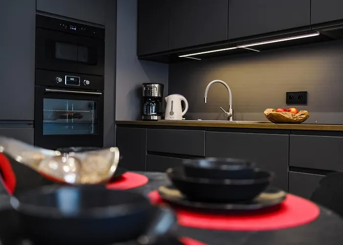 Apartamenty Homely Place Serce Poznania - Stary Rynek - Parking Poznan